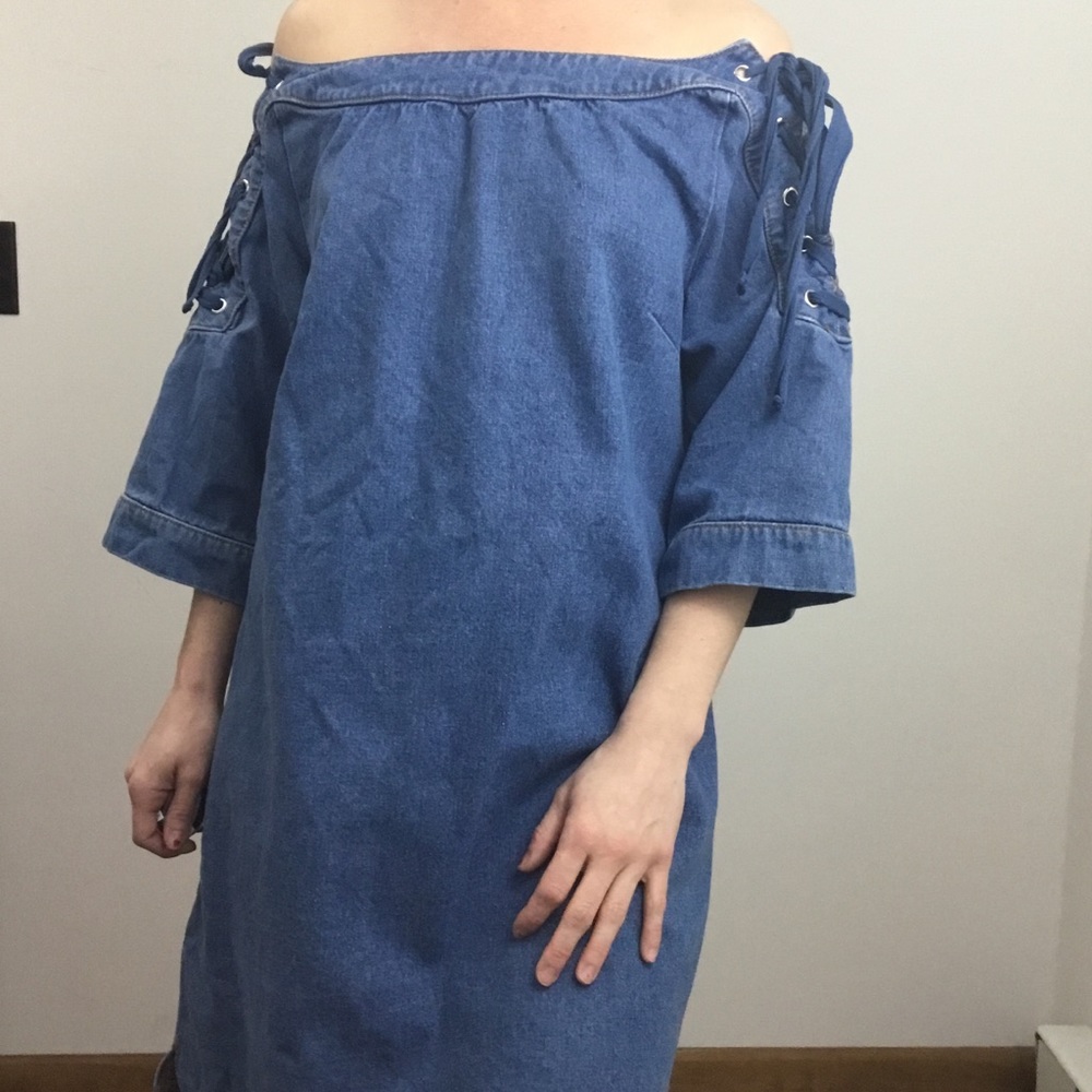 Maeve Denim Blue Lace Up Sleeve Shift Jean Dress - Picture 2 of 8